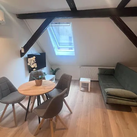 Mia Apartment